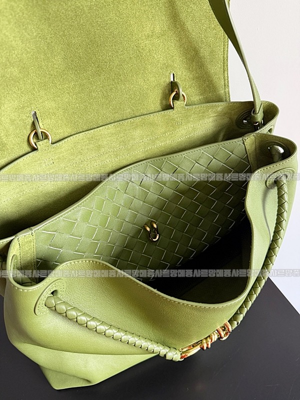 보테가베네타차오차오라지 20260223-152126-009루.jpg