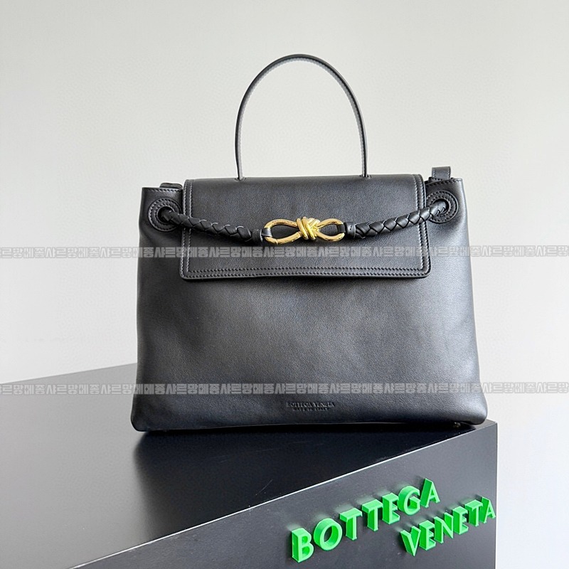 보테가베네타차오차오미디움 20260223-153203-001루.jpg