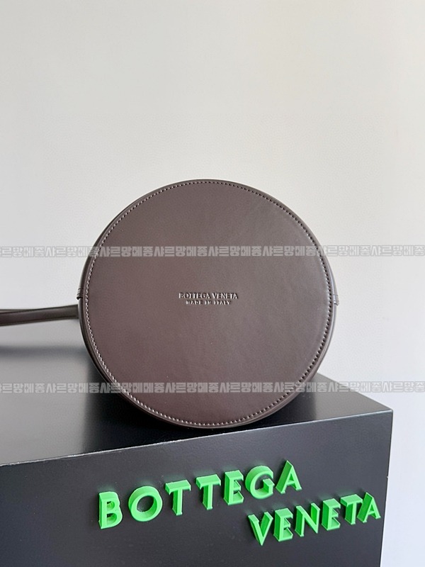 보테가베네타리베르타버킷백 20260223-154334-005루.jpg