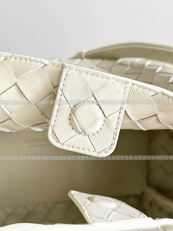 보테가베네타파라슈트백 20260223-162041-007루.jpg