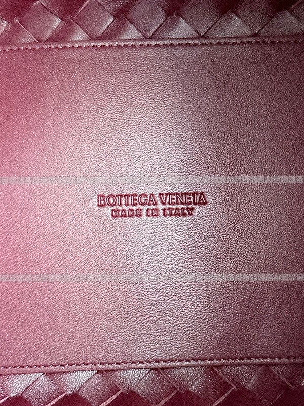 보테가베네타파라슈트백 20260223-162242-008루.jpg