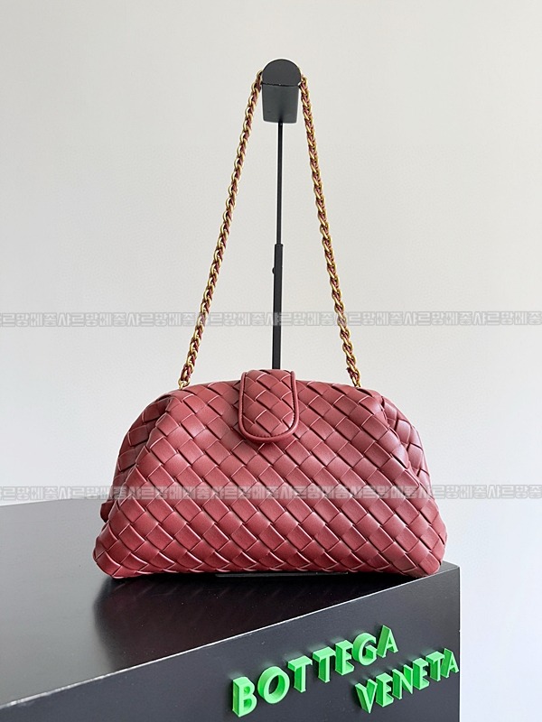 보테가베네타로렌클러치 20260223-165248-001루.jpg