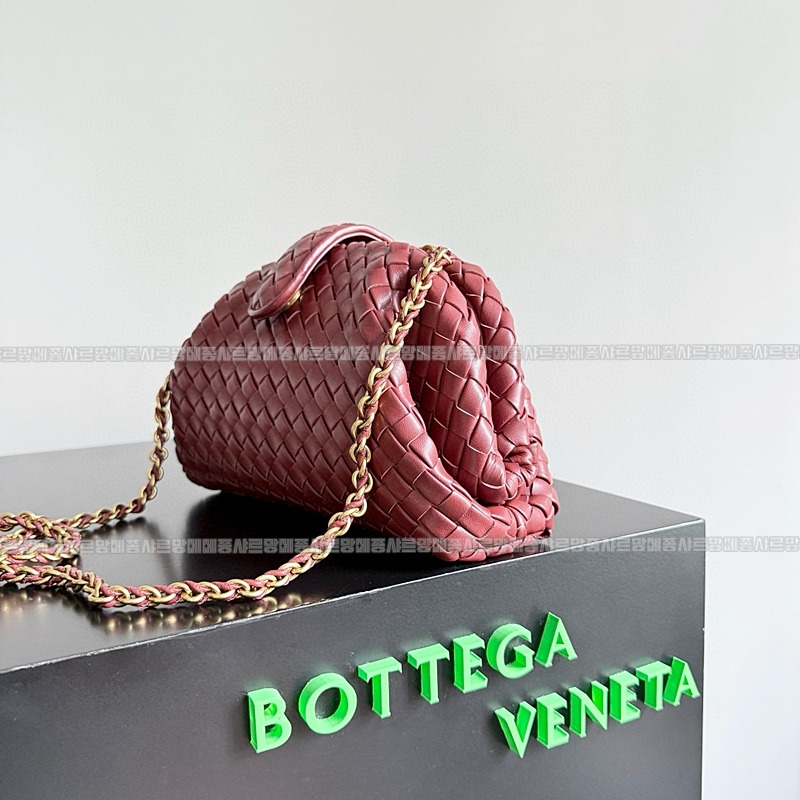 보테가베네타로렌클러치스몰 20260223-170010-003루.jpg