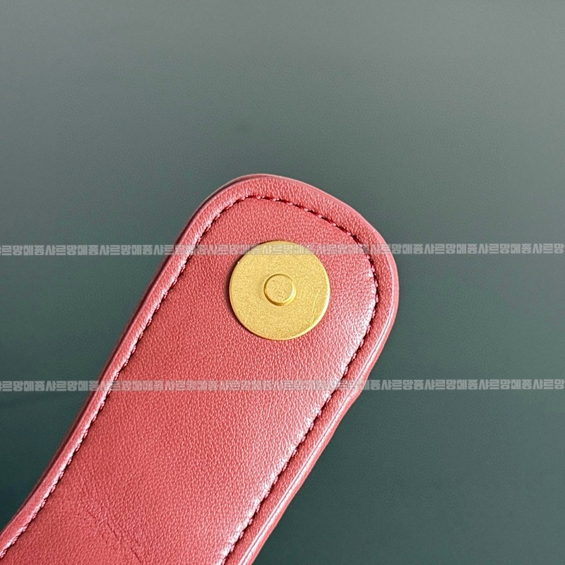 보테가베네타로렌클러치스몰 20260223-170011-006루.jpg