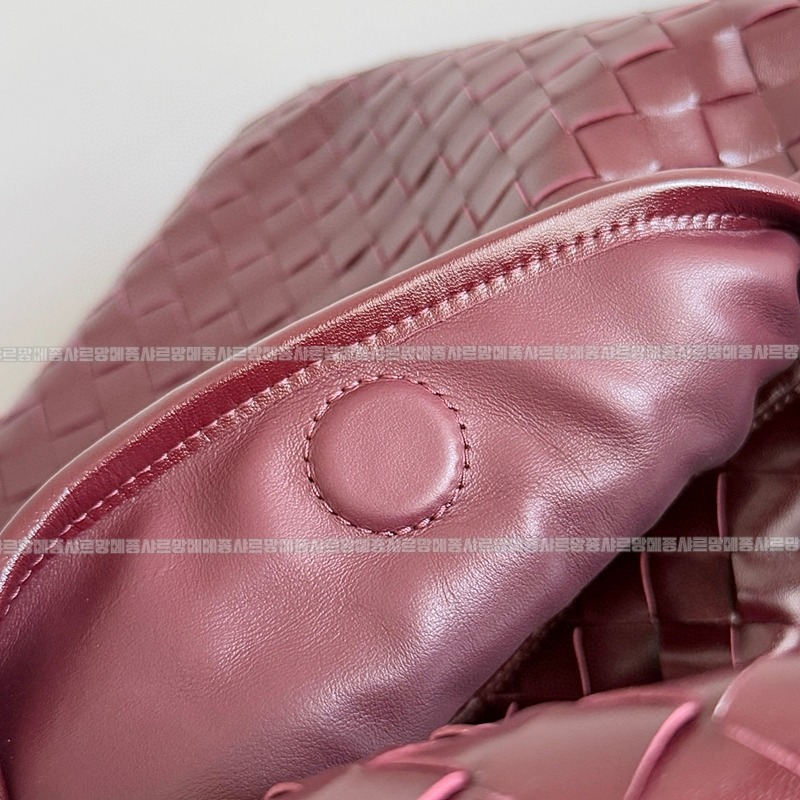 보테가베네타스몰홉 20260223-170842-006루.jpg