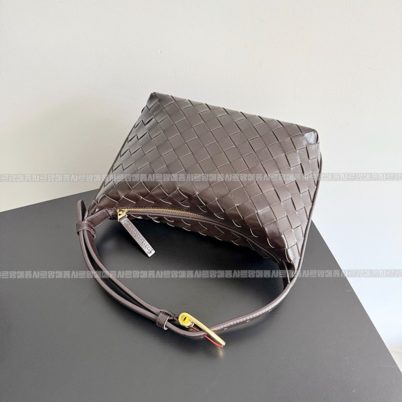 보테가베네타웰리스미니인트레치아토레더더백 20260223-172539-004루.jpg