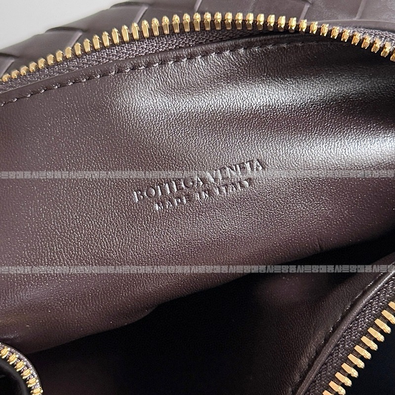 보테가베네타웰리스미니인트레치아토레더더백 20260223-172539-007루.jpg