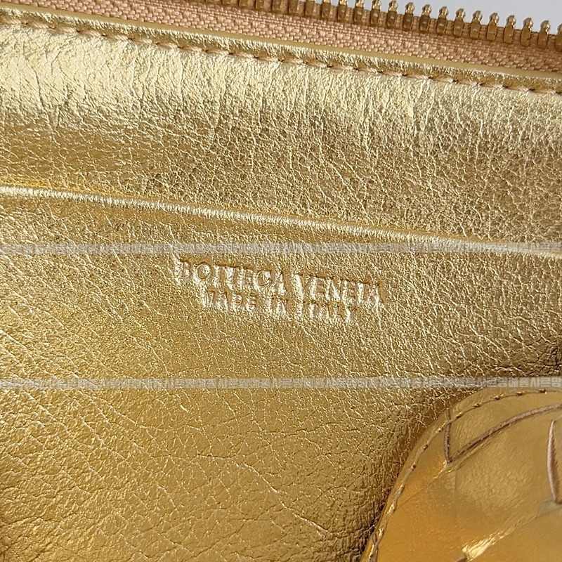 보테가베네타스몰인트레치아토뷰티파우치 20260224-131909-008루.jpg