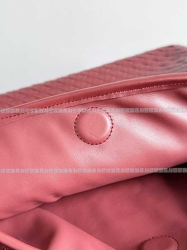 보테가베네타라지홉 20260224-132623-005루.jpg