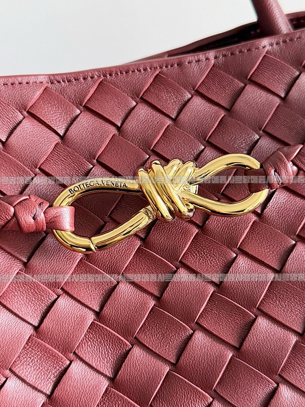 보테가베네타안디아모라지 20260224-145851-005루.jpg