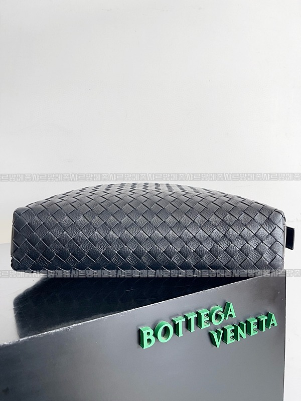 보테가베네타트래블러백 20260224-150726-004루.jpg