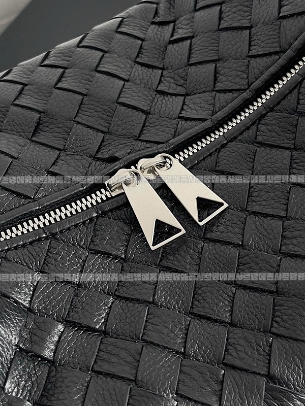 보테가베네타트래블러백 20260224-150726-005루.jpg