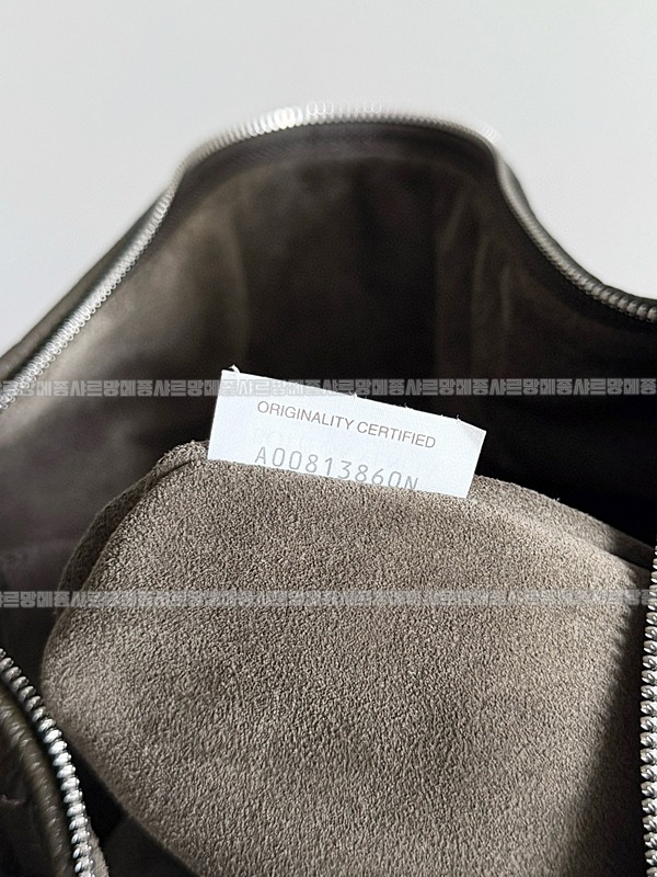 보테가베네타트래블러백 20260224-151217-008루.jpg