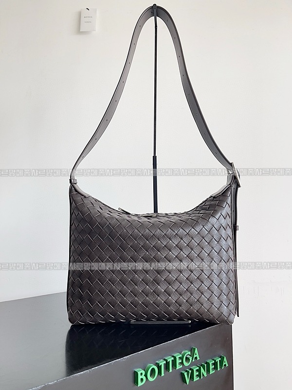 보테가베네타트래블러백스몰 20260224-151626-001루.jpg