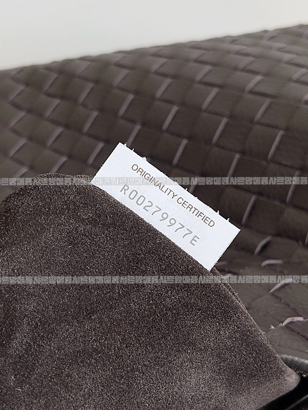 보테가베네타트래블러백스몰 20260224-151627-008루.jpg