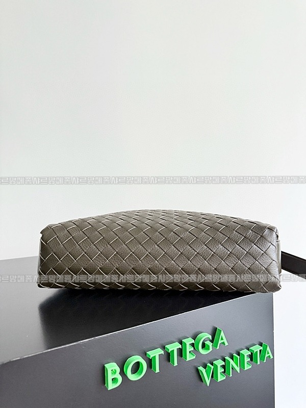 보테가베네타트래블러백스몰 20260224-151915-004루.jpg