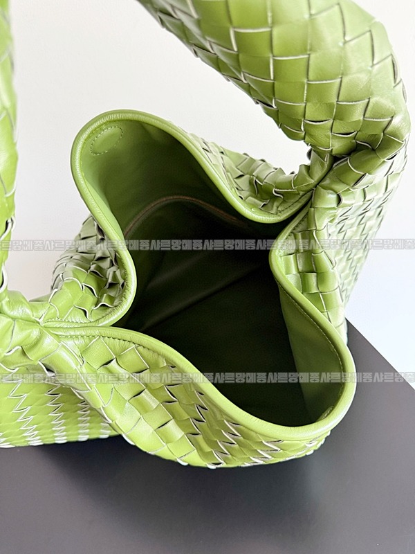 보테가베네타라지홉 20260224-153059-009루.jpg