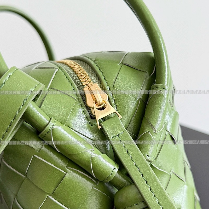 보테가베네타탑핸들루프백스몰 20260227-100857-005루.jpg