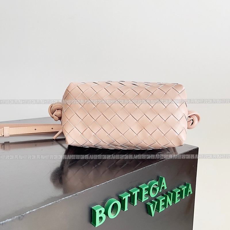 보테가베네타탑핸들루프백스몰 20260227-101310-002루.jpg