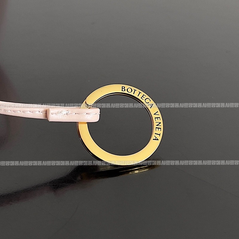 보테가베네타탑핸들루프백스몰 20260227-101311-006루.jpg