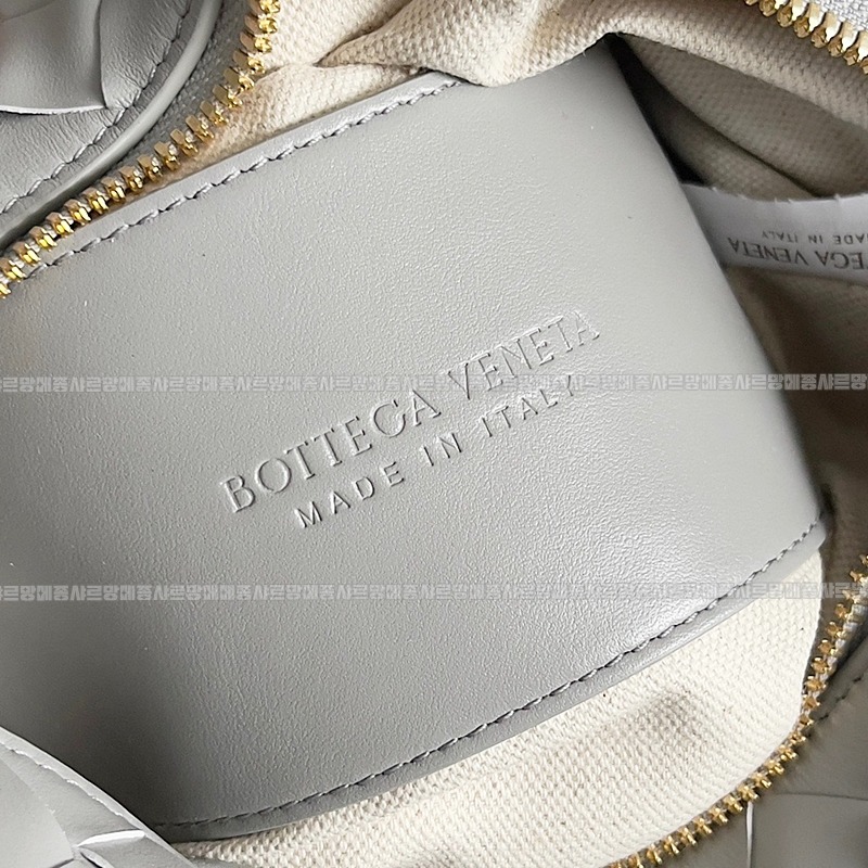 보테가베네타탑핸들루프백스몰 20260227-101813-006루.jpg