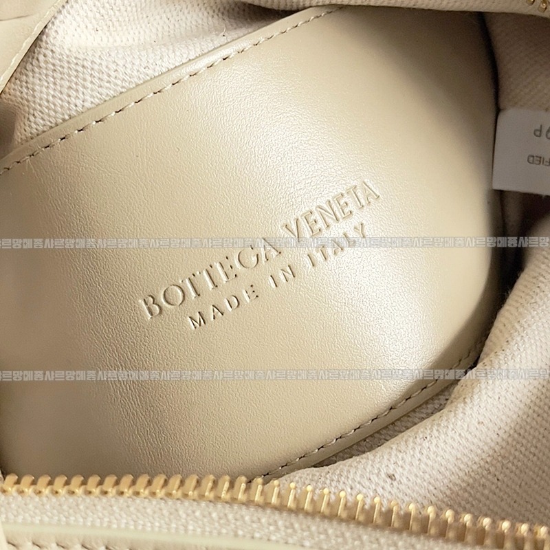 보테가베네타탑핸들루프백스몰 20260227-103745-006루.jpg