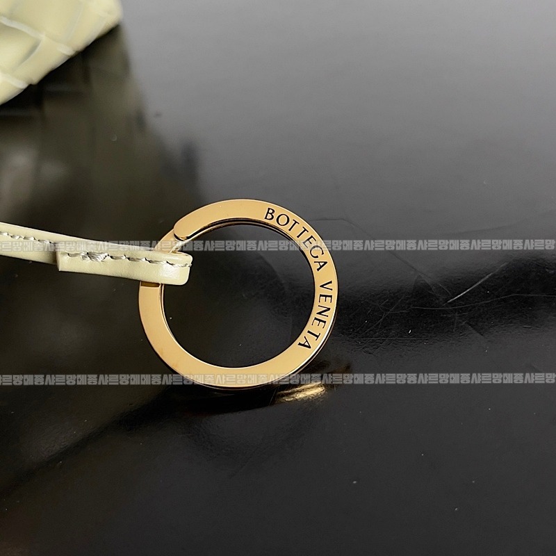 보테가베네타탑핸들루프백스몰 20260227-104753-007루.jpg