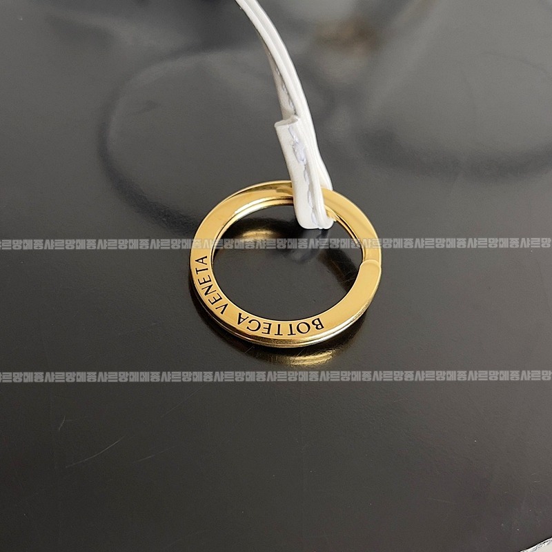 보테가베네타탑핸들루프백스몰 20260227-105224-006루.jpg