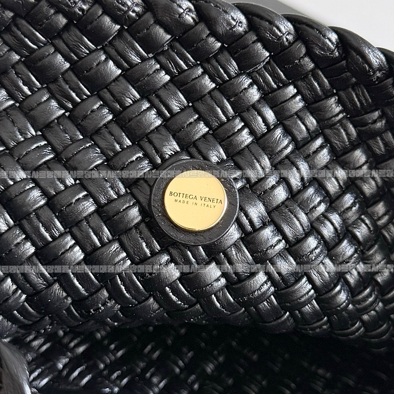 보테가베네타토스카 20260227-121456-006루.jpg