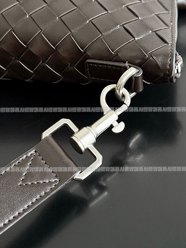 보테가베네타소프트브리프케이스 20260227-123100-005루.jpg