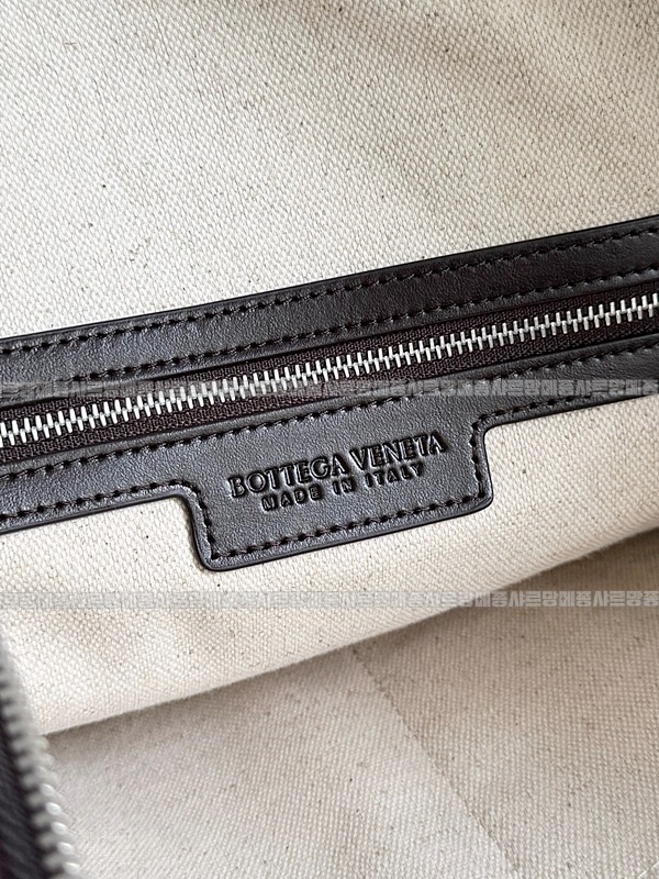 보테가베네타소프트브리프케이스 20260227-123100-007루.jpg
