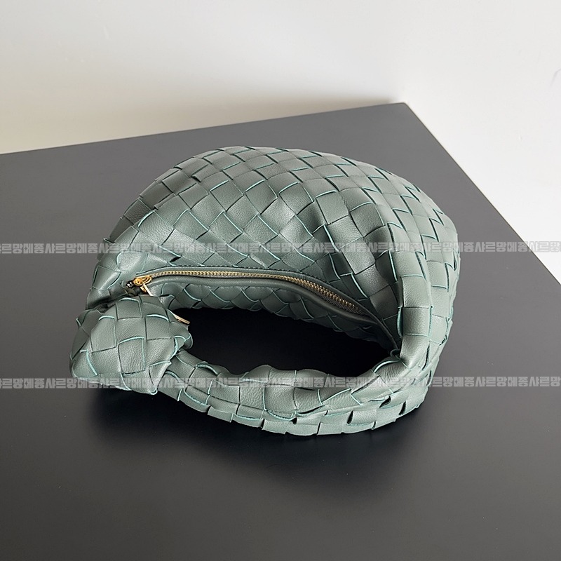 보테가베네타미니조디백 20260227-140617-004루.jpg