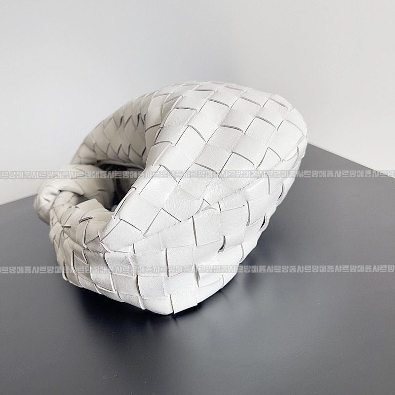 보테가베네타미니조디백 20260227-160926-002루.jpg