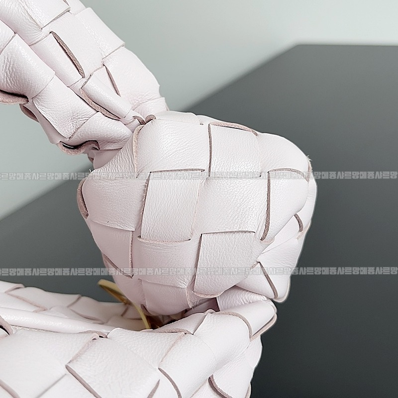 보테가베네타미니조디백 20260227-161925-002루.jpg