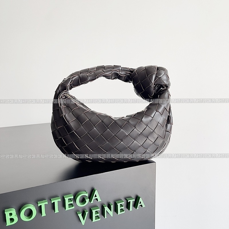 보테가베네타미니조디백 20260227-162737-001루.jpg