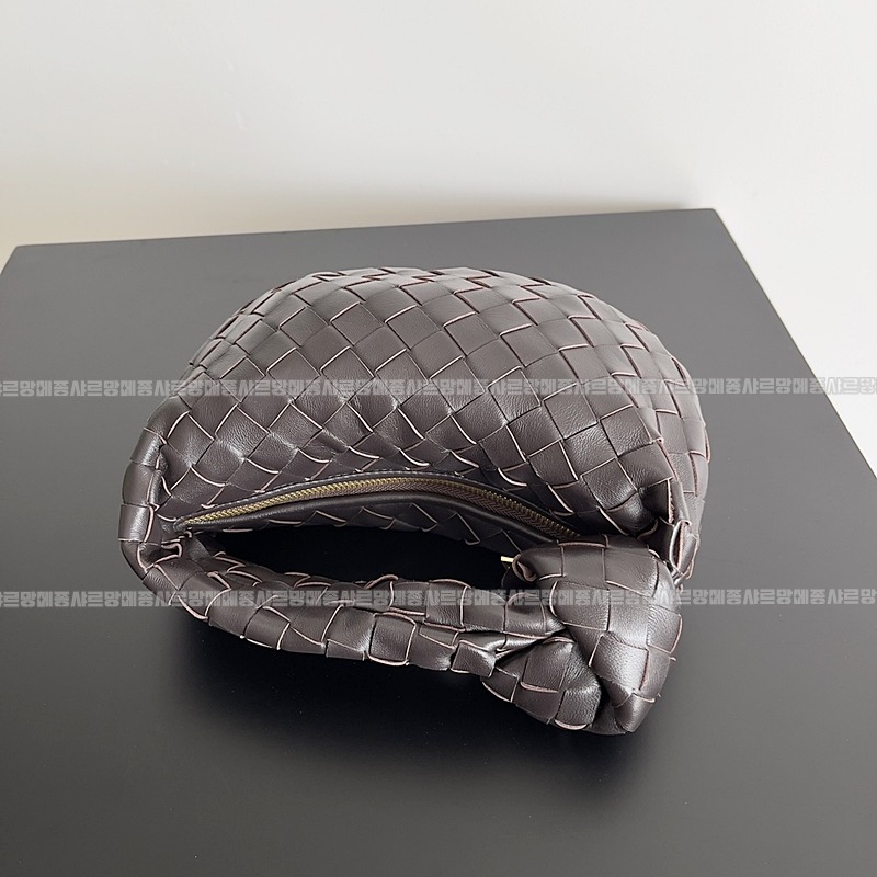 보테가베네타미니조디백 20260227-162738-006루.jpg