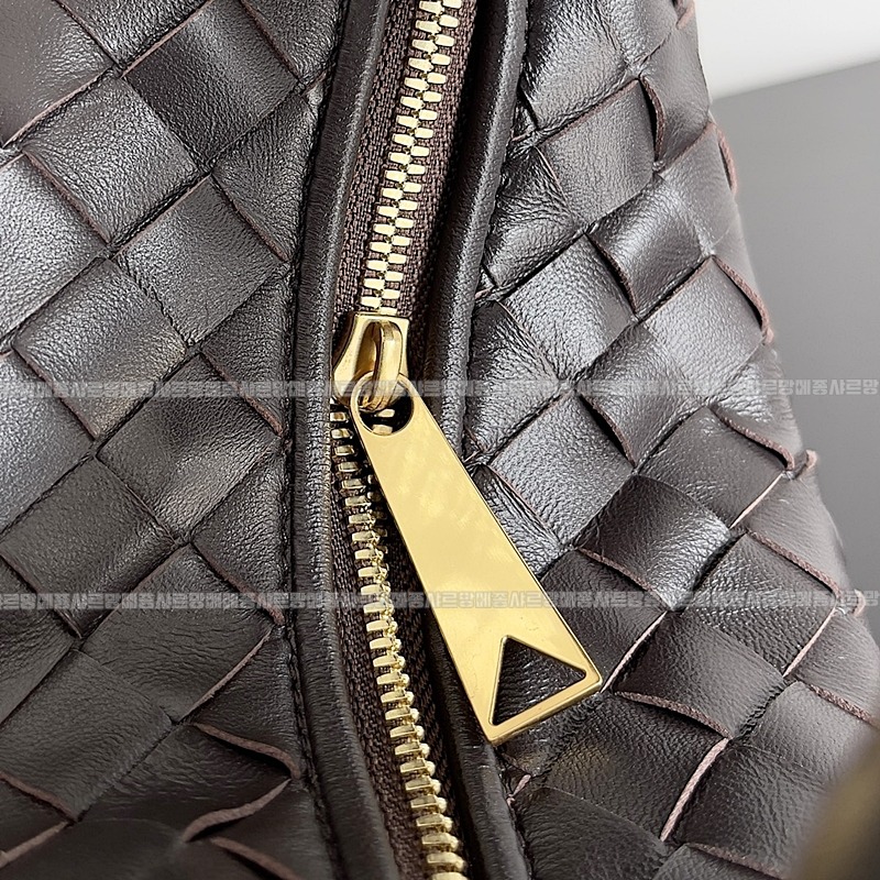 보테가베네타미니조디백 20260227-162738-007루.jpg