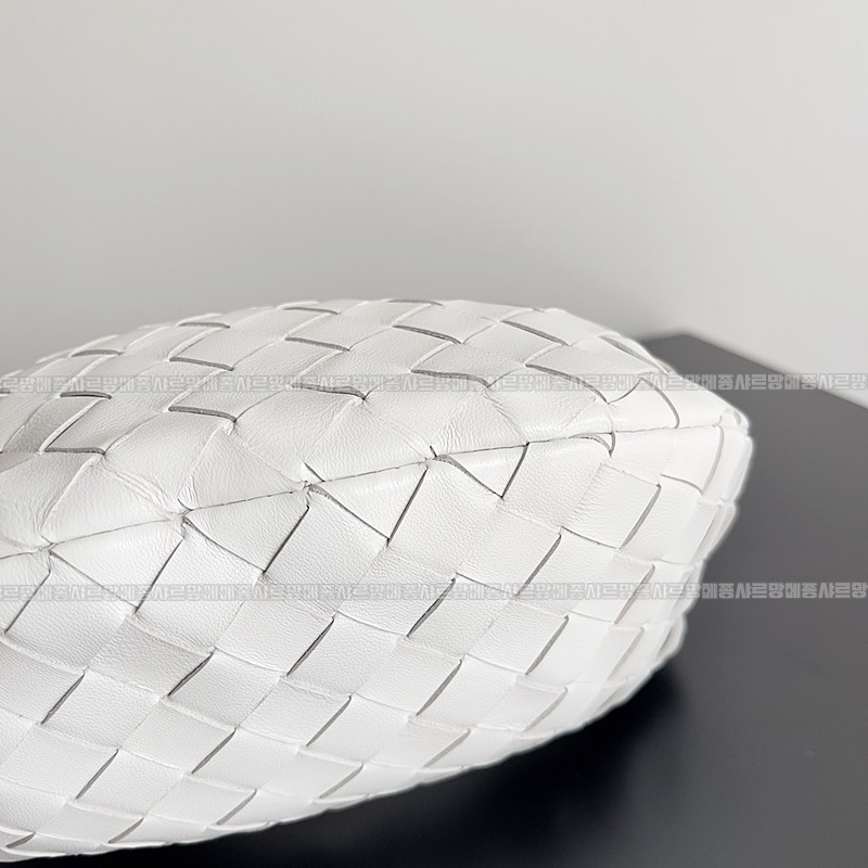 보테가베네타미니조디백 20260227-163532-003루.jpg