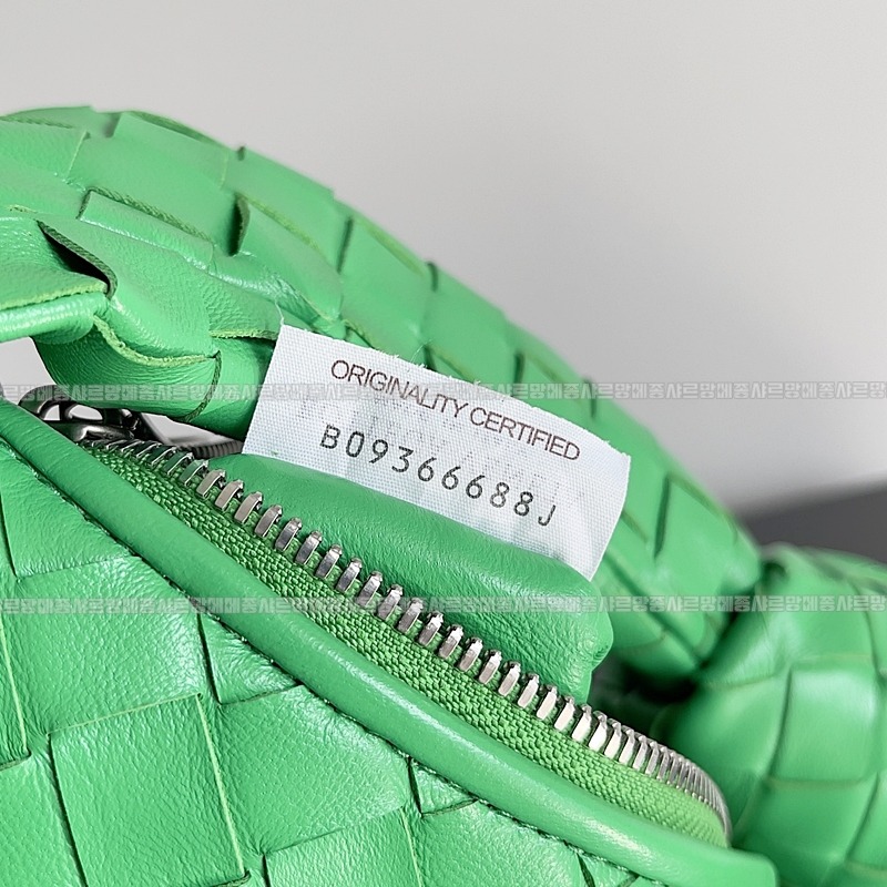 보테가베네타미니조디백 20260227-164543-009루.jpg