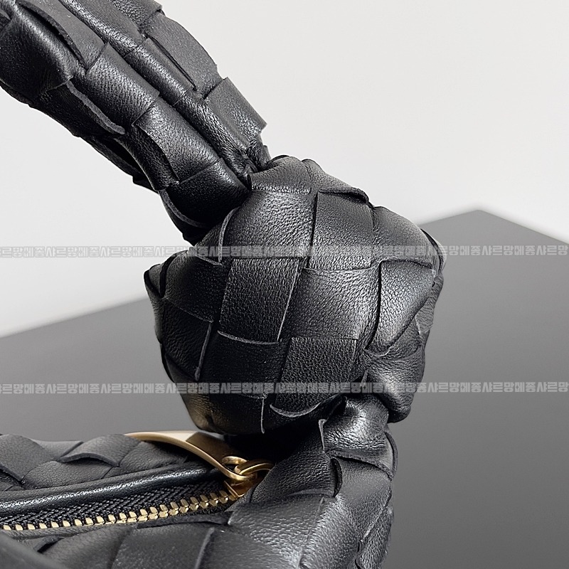 보테가베네타미니조디백 20260227-173939-005루.jpg