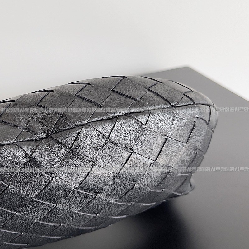 보테가베네타미니조디백 20260227-173940-008루.jpg