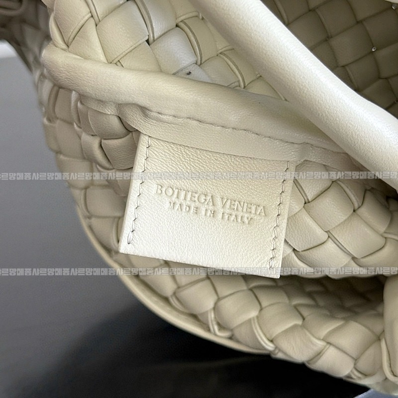 보테가베네타스몰코플탑핸들백  20260228-131250-008루.jpg