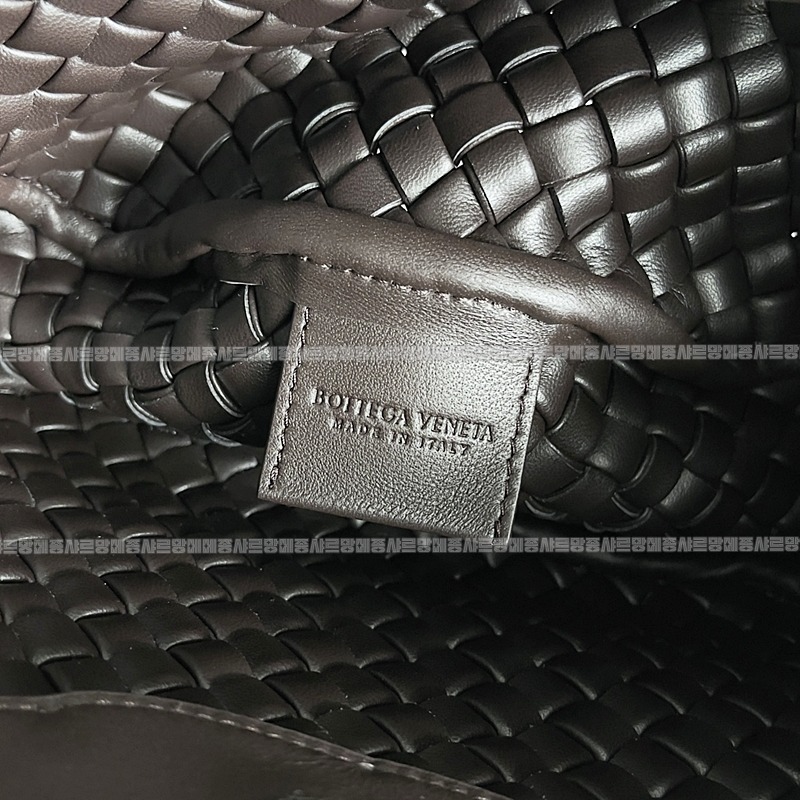 보테가베네타스몰코플탑핸들백  20260228-131743-008루.jpg