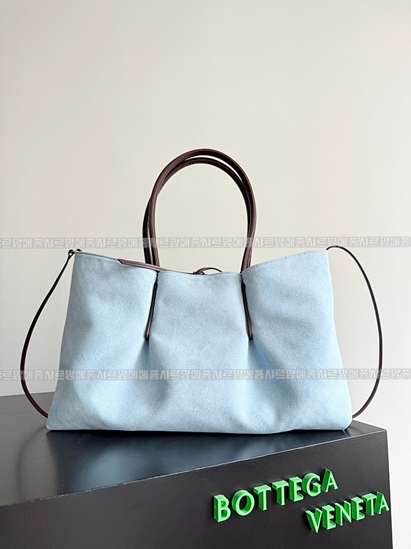 보테가베네타피나코테카라지  20260228-132814-003루.jpg