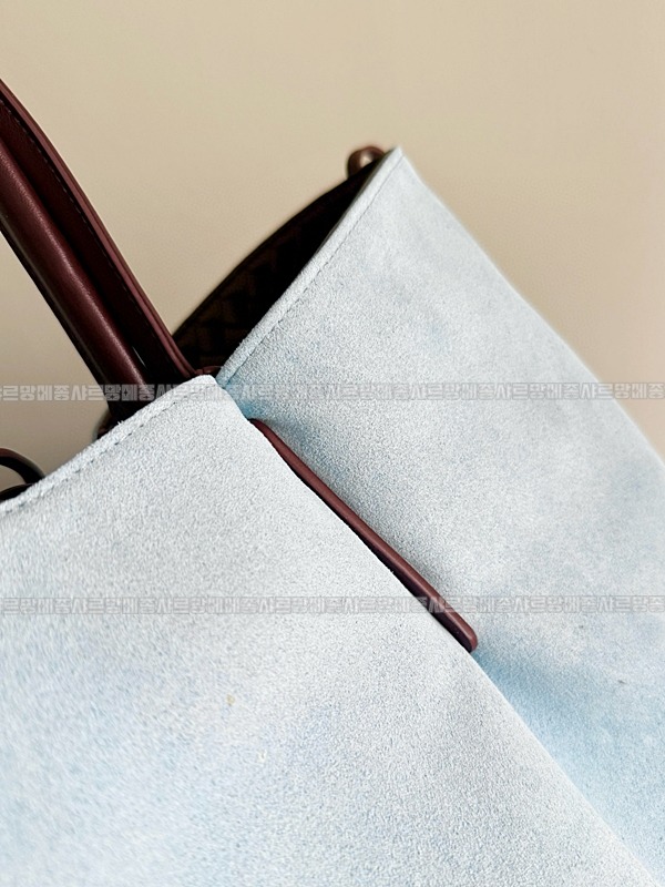 보테가베네타피나코테카라지  20260228-132814-007루.jpg