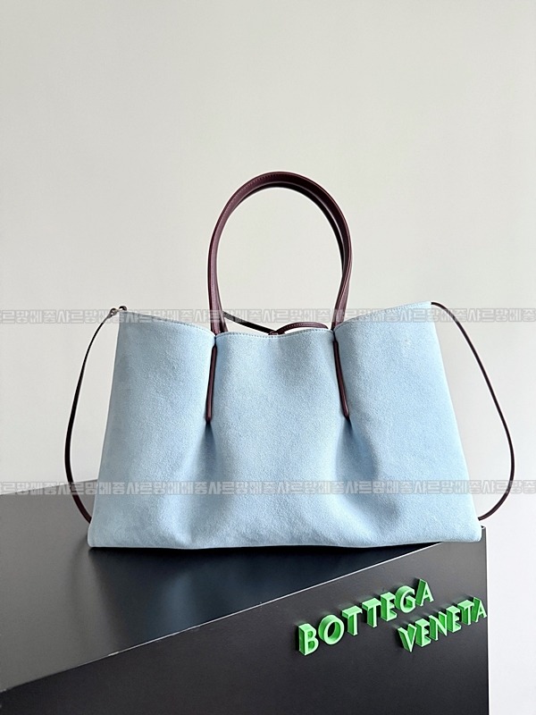 보테가베네타피나코테카라지  20260228-133304-003루.jpg