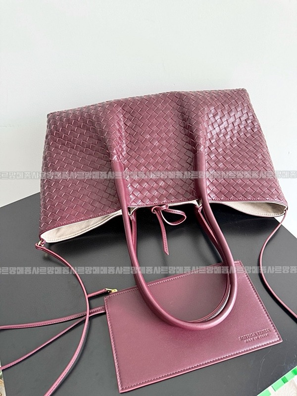 보테가베네타피나코테카라지  20260228-133812-004루.jpg