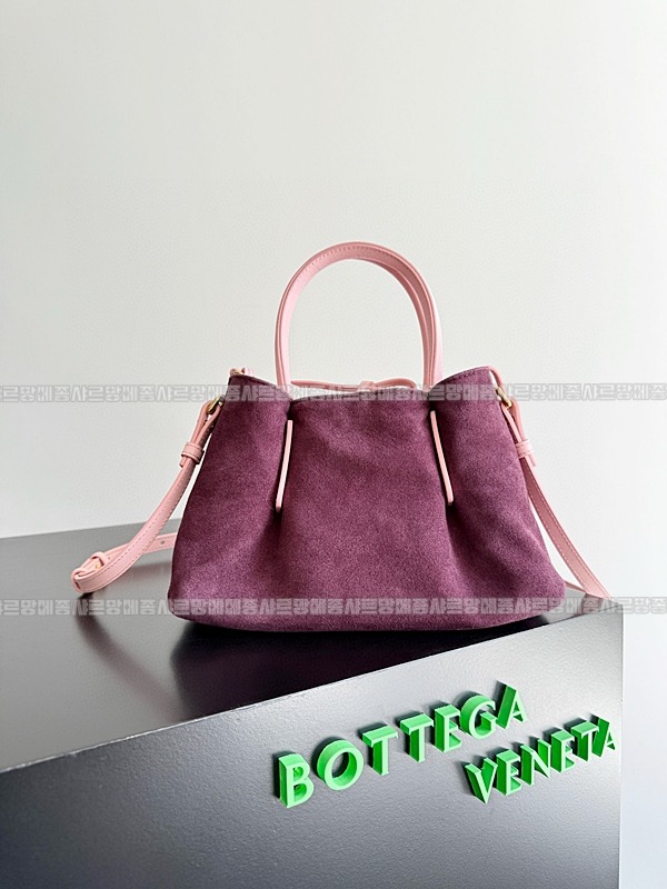 보테가베네타피나코테카스몰  20260228-135136-003루.jpg