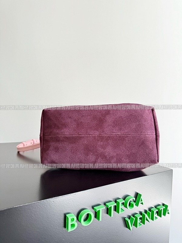 보테가베네타피나코테카스몰  20260228-135136-002루.jpg