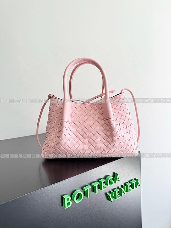 보테가베네타피나코테카스몰  20260228-135136-001루.jpg